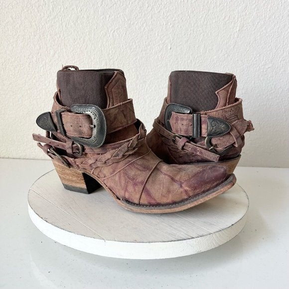Stylish Brown Ankle Boots worn only once, junk gypsy Lane. - Picture 1 of 11
